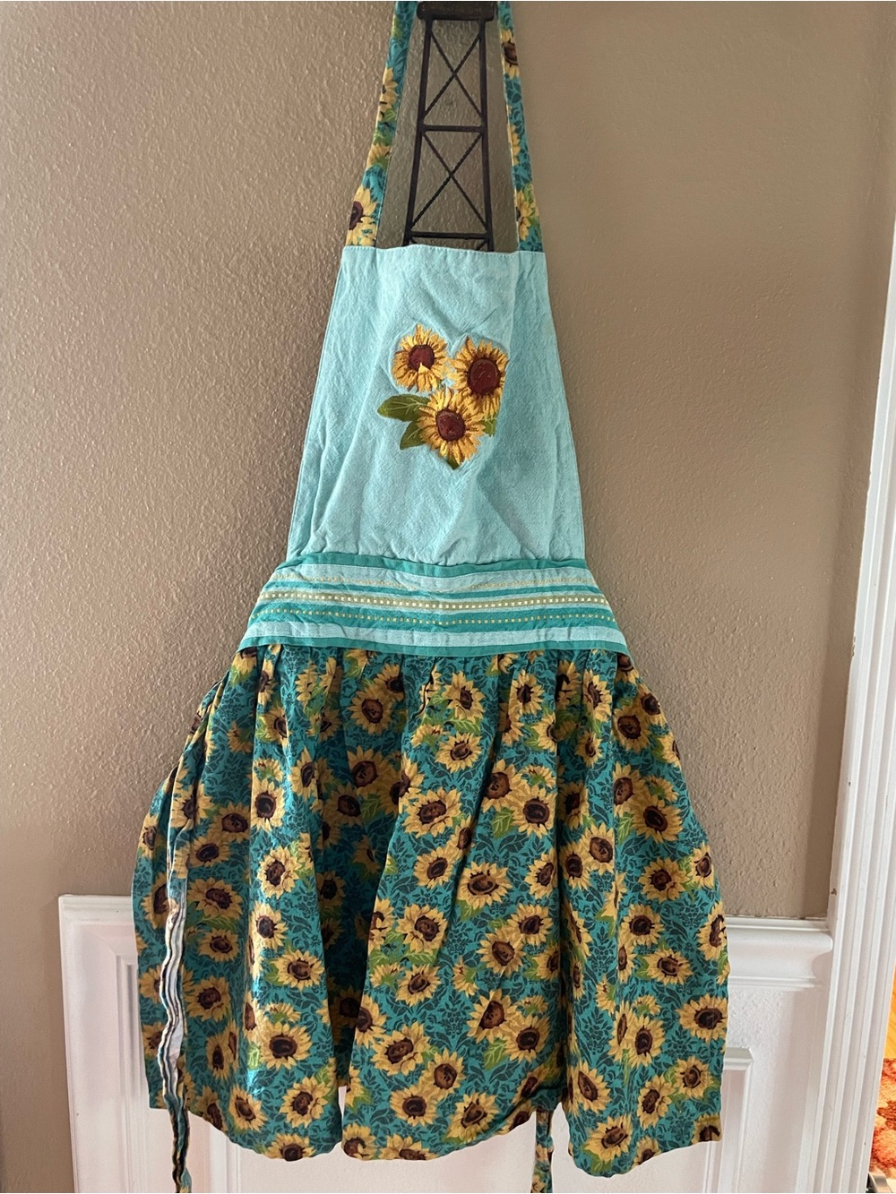 Sunflower Print Teal Apron with Embroidered Sunflowers